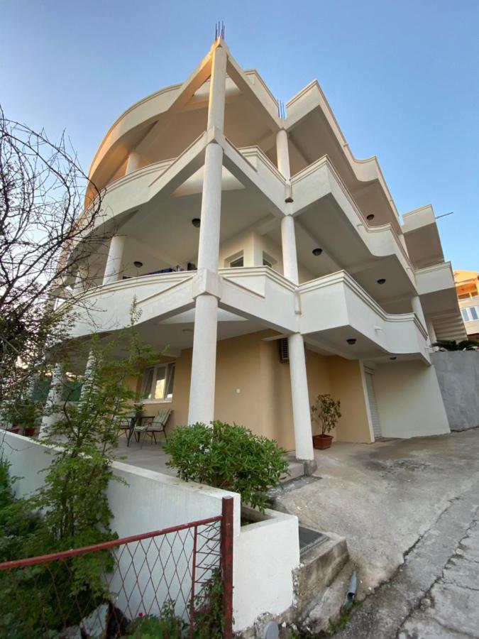 Dajkovic Apartmani Bar Exterior foto